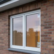 Jak wybrać i pielęgnować okna