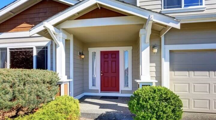 Jak wybrać i pielęgnować drzwi